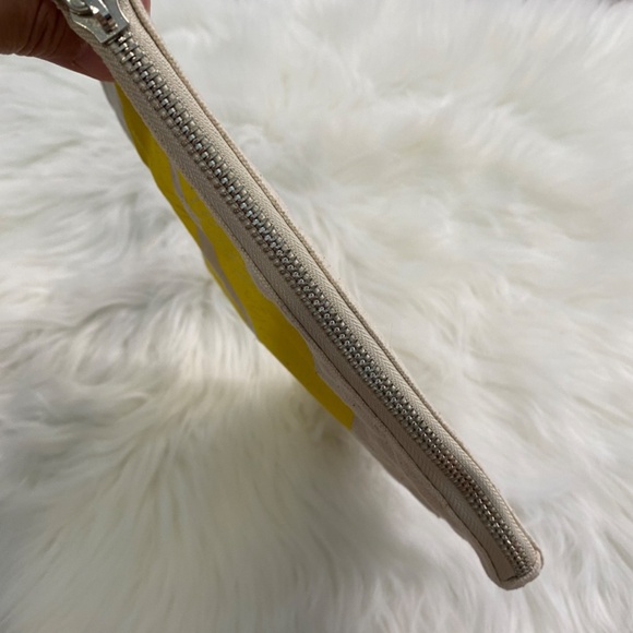 Canvas Zipper Basic Pouch. Cream/Yelow. One Size - Picture 5 of 7